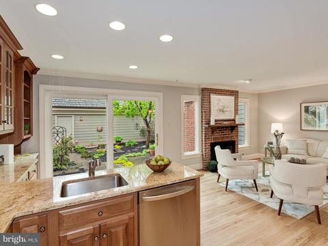 7215 Evans Mill Rd, Mclean, VA 22101 photo 10