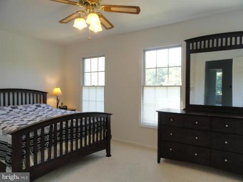 9340 Breamore Ct, Laurel, MD 20723 photo 12