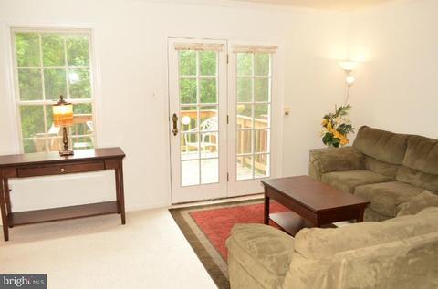 9340 Breamore Ct, Laurel, MD 20723 photo 10