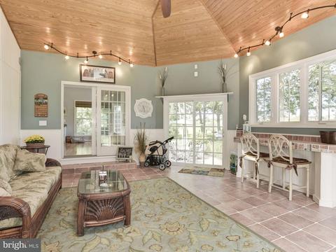 3842 Devonshire Rd, Hampstead, MD 21074 photo 12