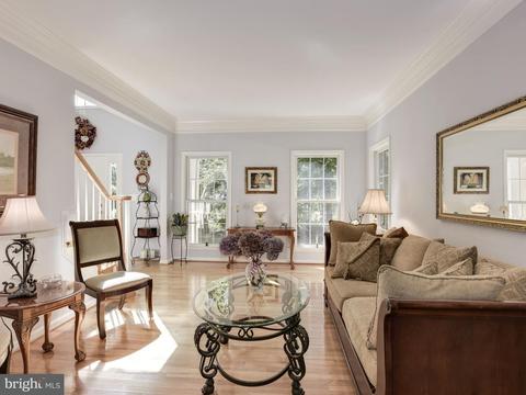 3842 Devonshire Rd, Hampstead, MD 21074 photo 5