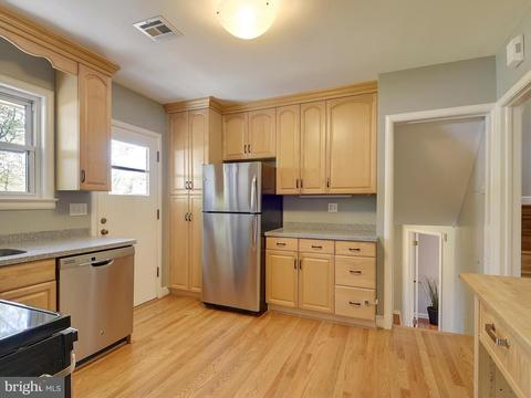 9309 Greyrock Rd, Silver Spring, MD 20910 photo 8