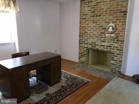 1319 Titania Ln, Mclean, VA 22102 photo 14