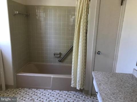 1319 Titania Ln, Mclean, VA 22102 photo 15