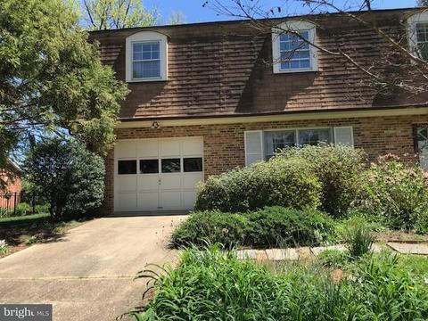 1319 Titania Ln, Mclean, VA 22102 photo 2