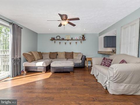 1459 Dockside Ct, Frederick, MD 21701 photo 9