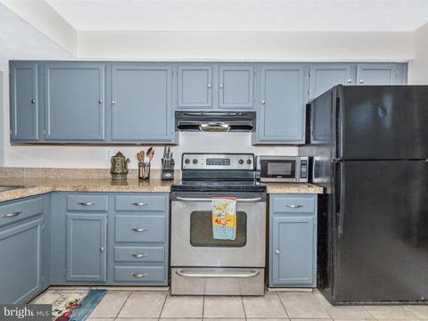 1459 Dockside Ct, Frederick, MD 21701 photo 4