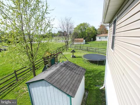 28 Chips Ct, Smithsburg, MD 21783 photo 5