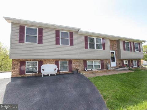 28 Chips Ct, Smithsburg, MD 21783 photo 2