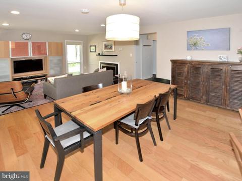 1610 Wainwright Dr, Reston, VA 20190 photo 12