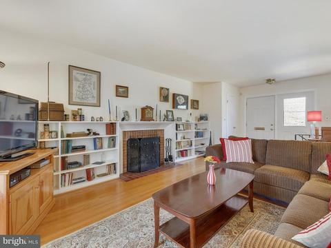 10504 Glenhaven Dr, Silver Spring, MD 20902 photo 11