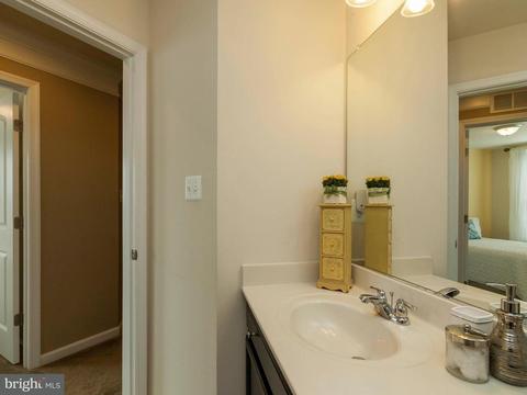 9014 Ruby Lockhart Blvd, Lanham, MD 20706 photo 21