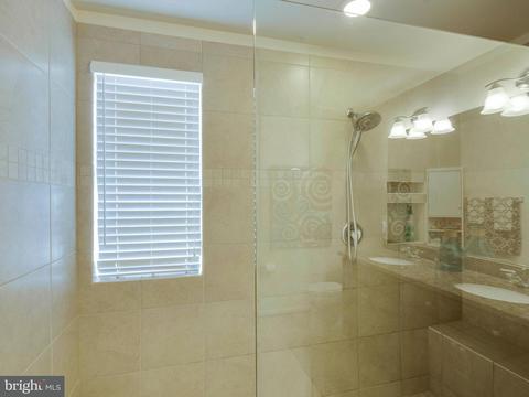 9014 Ruby Lockhart Blvd, Lanham, MD 20706 photo 19