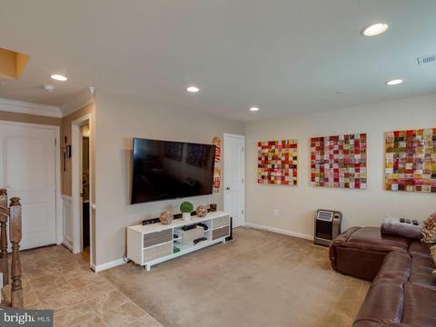 9014 Ruby Lockhart Blvd, Lanham, MD 20706 photo 3