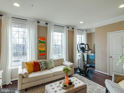 9014 Ruby Lockhart Blvd, Lanham, MD 20706 photo 14
