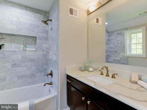 11704 Lytle St, Silver Spring, MD 20902 photo 16