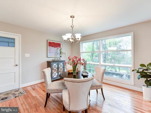 1833 Courser Ct, Mclean, VA 22101 photo 8