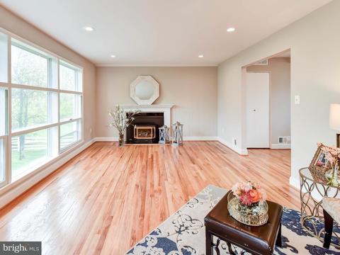 1833 Courser Ct, Mclean, VA 22101 photo 5