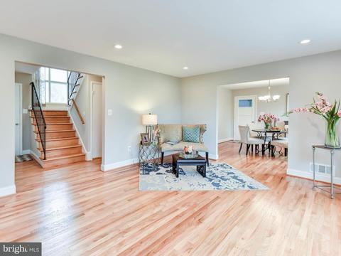 1833 Courser Ct, Mclean, VA 22101 photo 3