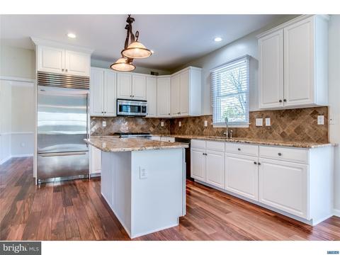 35 E Periwinkle Ln, Newark, DE 19711 photo 7