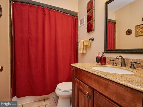 5959 Queenston St, Springfield, VA 22152 photo 18