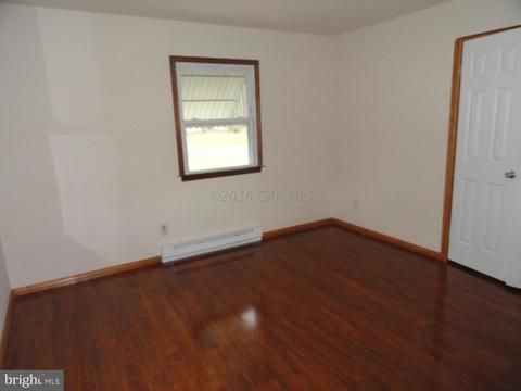 6591 Quercus Dr, Hebron, MD 21830 photo 9