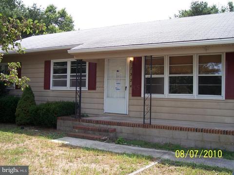 7324 Division St, Willards, MD 21874 photo 1