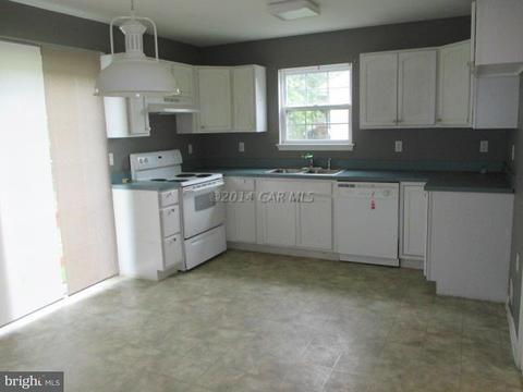 7381 Division St, Willards, MD 21874 photo 9
