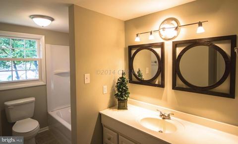 6611 Quercus Dr, Hebron, MD 21830 photo 10