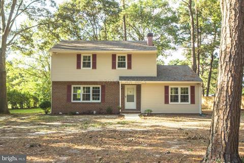 6611 Quercus Dr, Hebron, MD 21830 photo 1