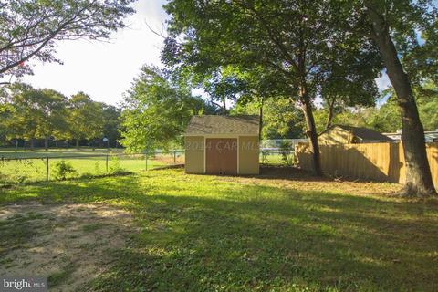 6611 Quercus Dr, Hebron, MD 21830 photo 2