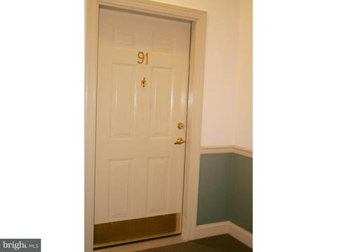 91 Kyle Way, Ewing, NJ 08628 photo 3