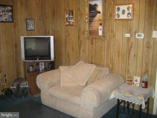 27474 Log Cabin Rd, Hebron, MD 21830 photo 3