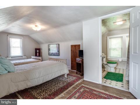 28 E Park Ave, Maple Shade, NJ 08052 photo 20