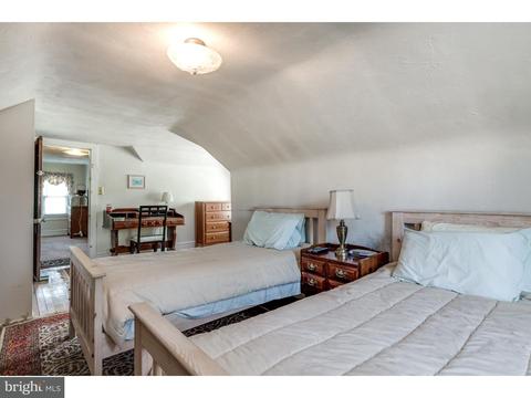 28 E Park Ave, Maple Shade, NJ 08052 photo 19