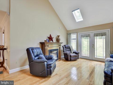 3539 Mail Rd, Westminster, MD 21157 photo 4