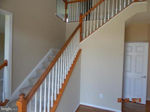 9 Gres Ct, Hamilton, NJ 08619 photo 3