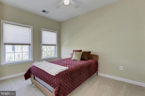 42461 Magellan Sq, Ashburn, VA 20148 photo 13