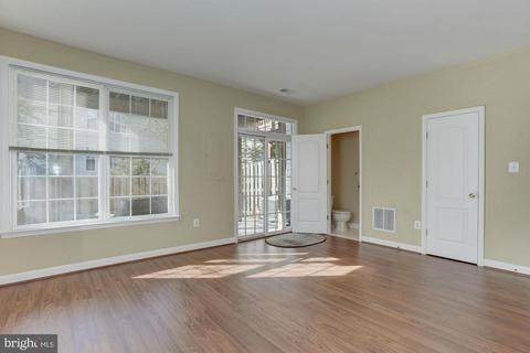 42461 Magellan Sq, Ashburn, VA 20148 photo 18