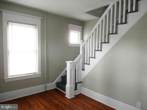 2 E 5th St, Florence, NJ 08518 photo 4