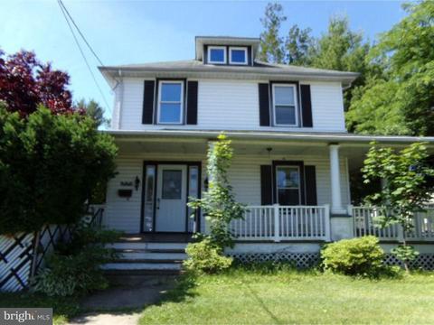 2 E 5th St, Florence, NJ 08518 photo 1