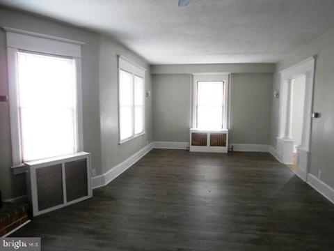 2 E 5th St, Florence, NJ 08518 photo 6