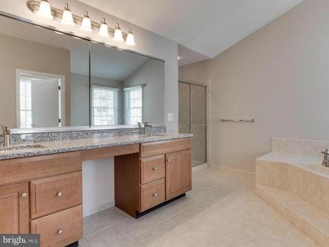 20235 Millstead Dr, Ashburn, VA 20147 photo 17