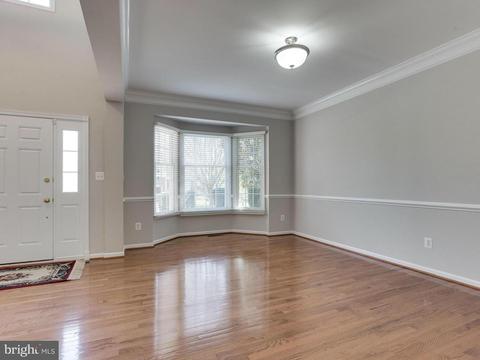 20235 Millstead Dr, Ashburn, VA 20147 photo 6