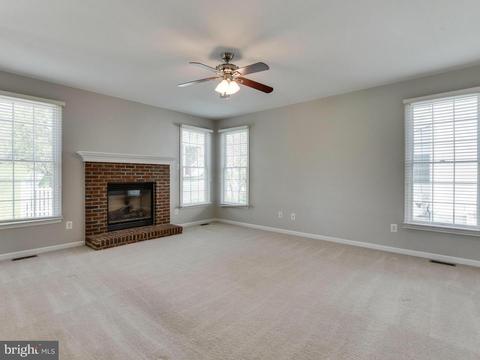 20235 Millstead Dr, Ashburn, VA 20147 photo 13