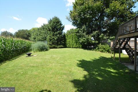 338 N Locust St, Lititz, PA 17543 photo 26