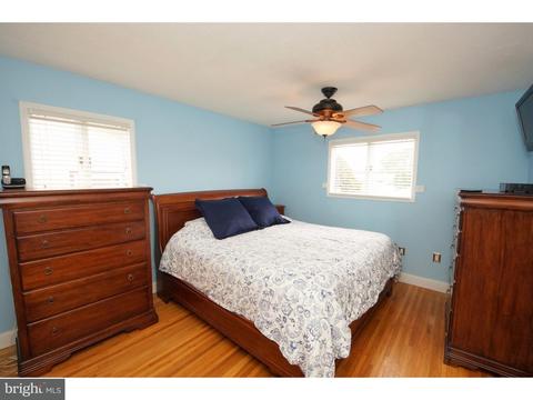 24 Dan Rd, Hamilton, NJ 08620 photo 13