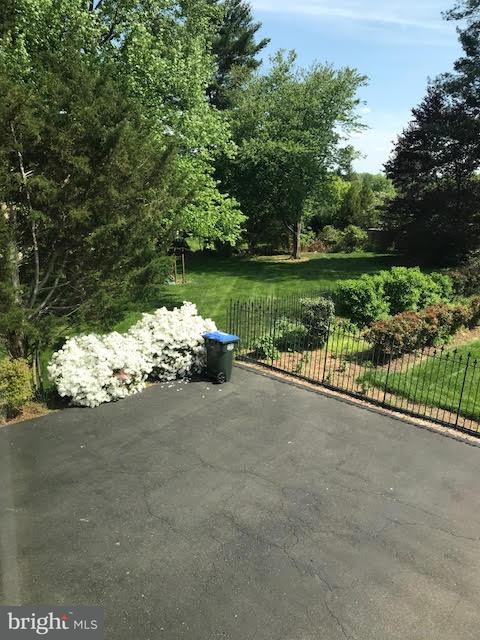 1233 Meyer Ct, Mclean, VA 22101 photo 7