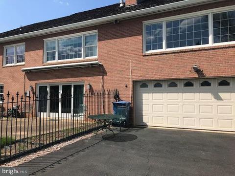 1233 Meyer Ct, Mclean, VA 22101 photo 13