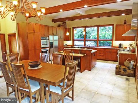 210 Spencer Rd, Devon, PA 19333 photo 3